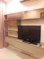 Cityview Circle BTS Pool Gym