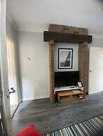 Huku Kwetu - Salisbury House