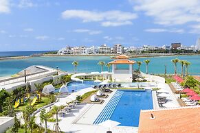 DoubleTree by Hilton Okinawa Chatan Resort