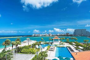 DoubleTree by Hilton Okinawa Chatan Resort