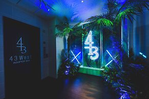 DoubleTree by Hilton Okinawa Chatan Resort