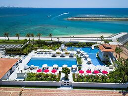 DoubleTree by Hilton Okinawa Chatan Resort