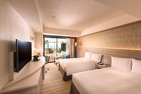 DoubleTree by Hilton Okinawa Chatan Resort