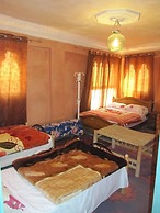 Auberge des Cavaliers du Todra