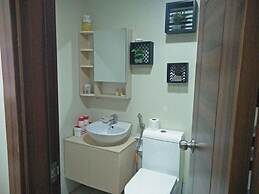 ECJ Cozy Studio Units at Horizons 101