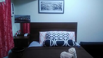 ECJ Cozy Studio Units at Horizons 101