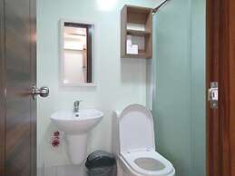 ECJ Cozy Studio Units at Horizons 101