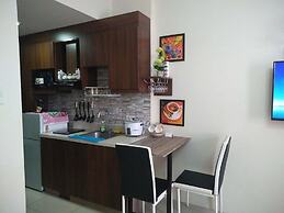 ECJ Cozy Studio Units at Horizons 101