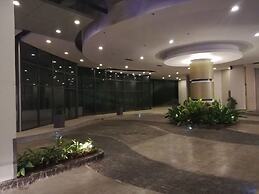 ECJ Cozy Studio Units at Horizons 101