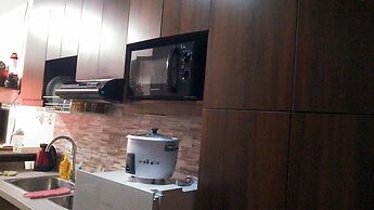 ECJ Cozy Studio Units at Horizons 101