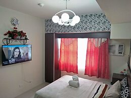 ECJ Cozy Studio Units at Horizons 101