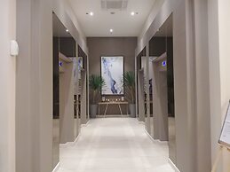 ECJ Cozy Studio Units at Horizons 101