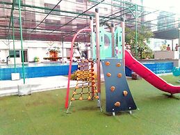 ECJ Cozy Studio Units at Horizons 101