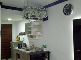 ECJ Cozy Studio Units at Horizons 101