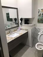 Grand Villa Inn & Suites - Humble