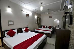 Hotel New SS Residency