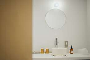 Common de - Hostel & Bar -