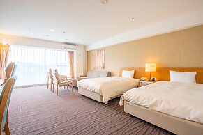 Wisterian Life Club Usami