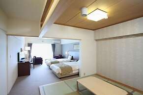 Wisterian Life Club Usami