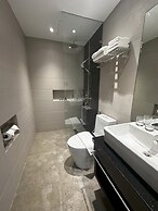 KL Executive Greenbelt KLX