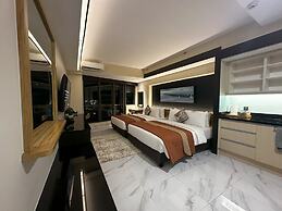 KL Executive Greenbelt KLX