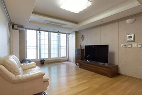 Gangnam Galaxy Apartment 1