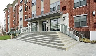 Montclair Apartments by Gracen Properties