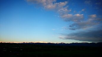 Tasman Hill Lodge - Adult Only