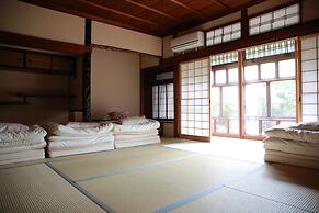 Yuzan Guesthouse - Hostel