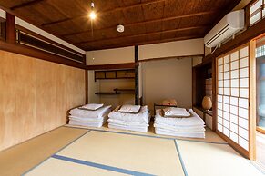 Yuzan Guesthouse - Hostel