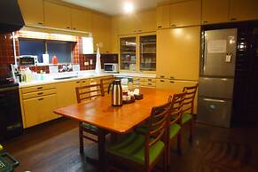 Yuzan Guesthouse - Hostel