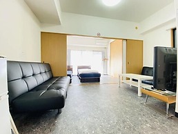 Grande Famille Shimanouchi Dotonbori Condo