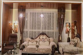 Hotel Rajahamsa