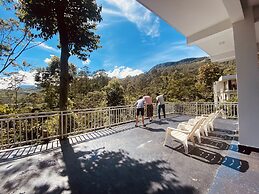 Adams Peak Inn