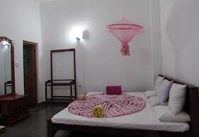 Adams Peak Inn