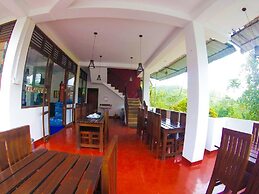 Adams Peak Inn
