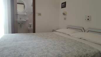 Hotel Pensione Elena