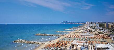 Hotel Pensione Elena