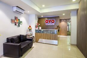 Super OYO Flagship 101 Apple Platinum