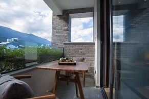 Dali Lridescent Clouds Hotel