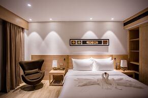 Dali Lridescent Clouds Hotel