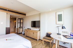 Dali Lridescent Clouds Hotel