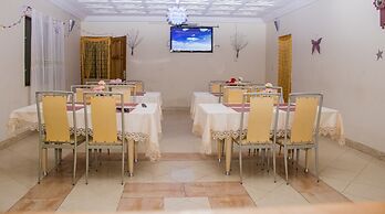 Lovista Hotel