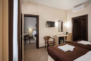 Bishotel