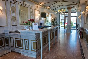 Long Beach Resort & Spa