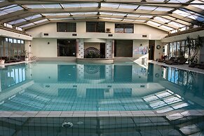 Long Beach Resort & Spa