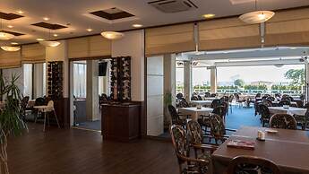 Long Beach Resort & Spa