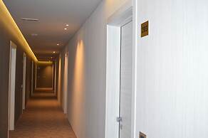 Hotel Enjoy