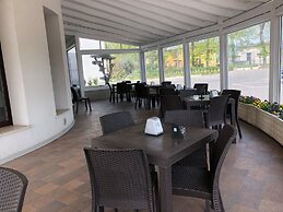 Hotel Enjoy