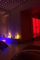 Hotel Enjoy